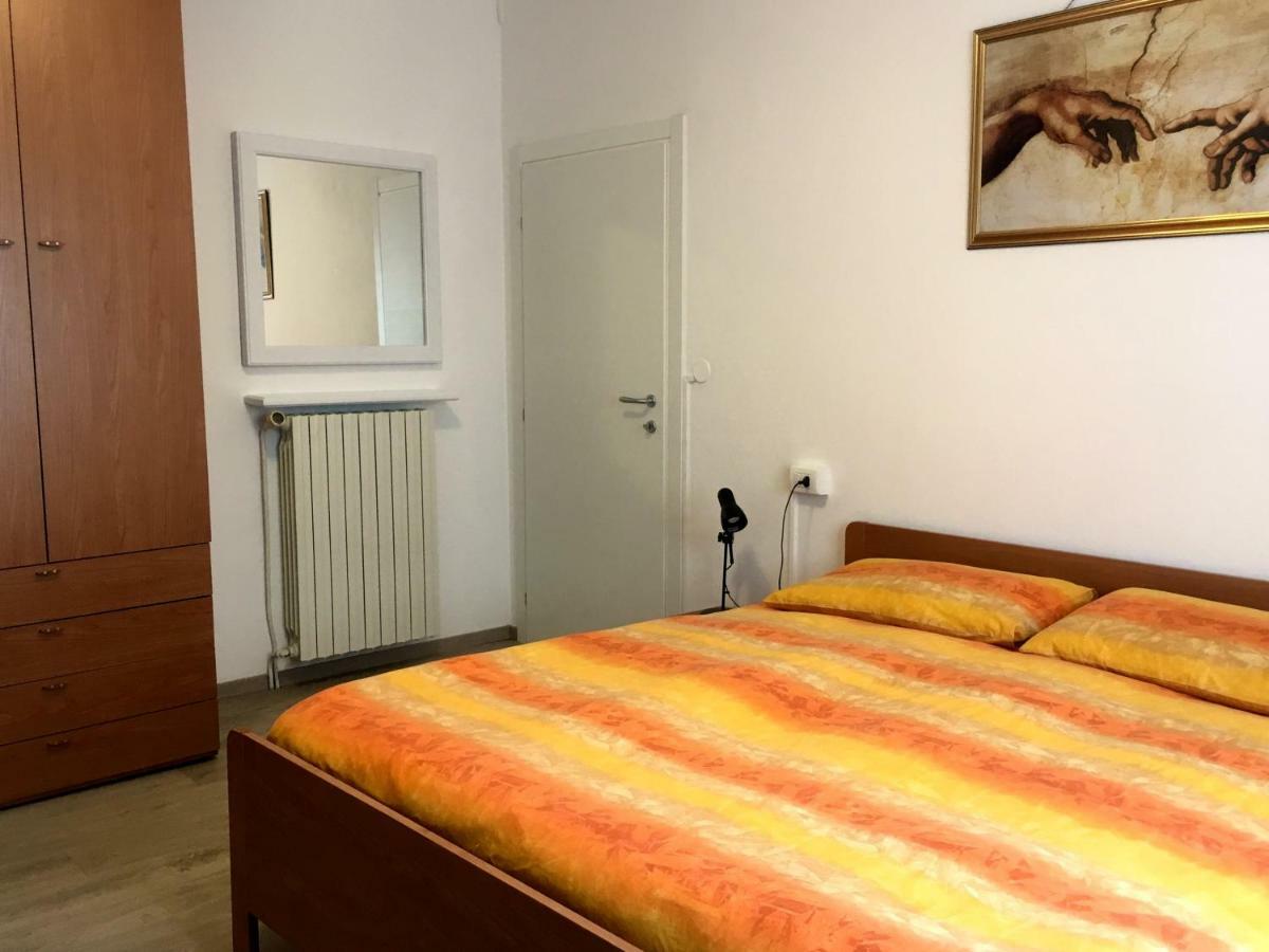 Vila Azalea Di Gigliola Ziello - "Casa Azalea" Cremia Exteriér fotografie
